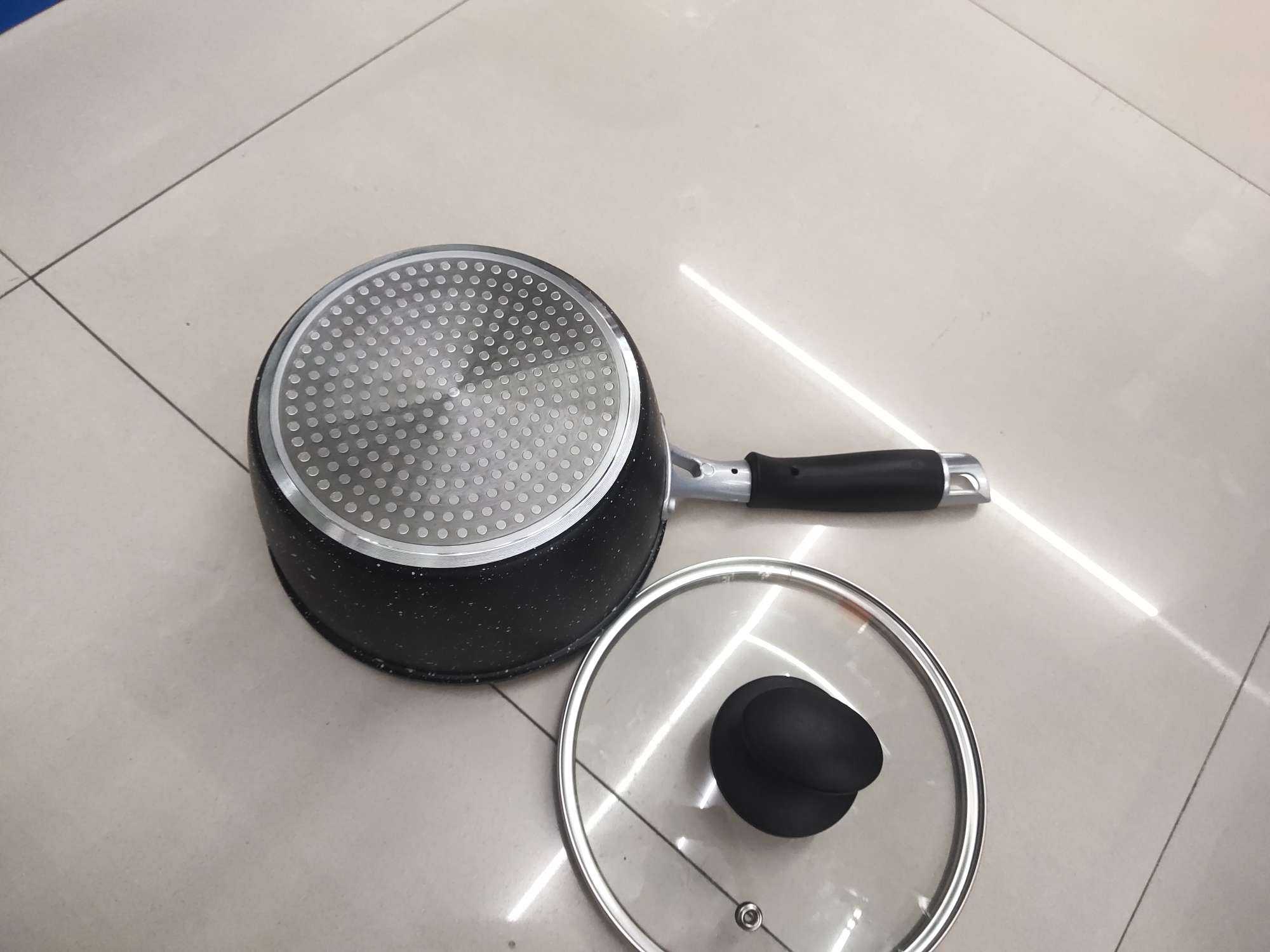 SARACOOK household 20cm milk pot, slatted handle, non-stick pan, for cooking porridge and soup, frying pan, double-bottom, suitable for both gas stove and induction cooker details Picture