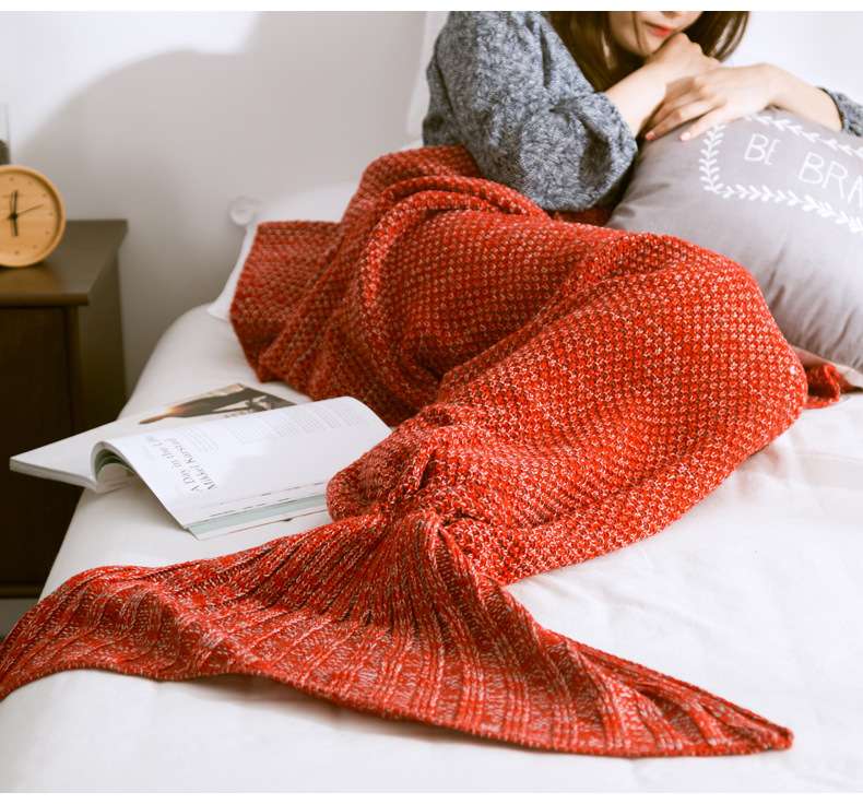 Sleeping bag knitted mermaid tail blanket Mermaid blanket imitation cashmere Mermaid tail blanket Mermaid blanket imitation cashmere detail image 3