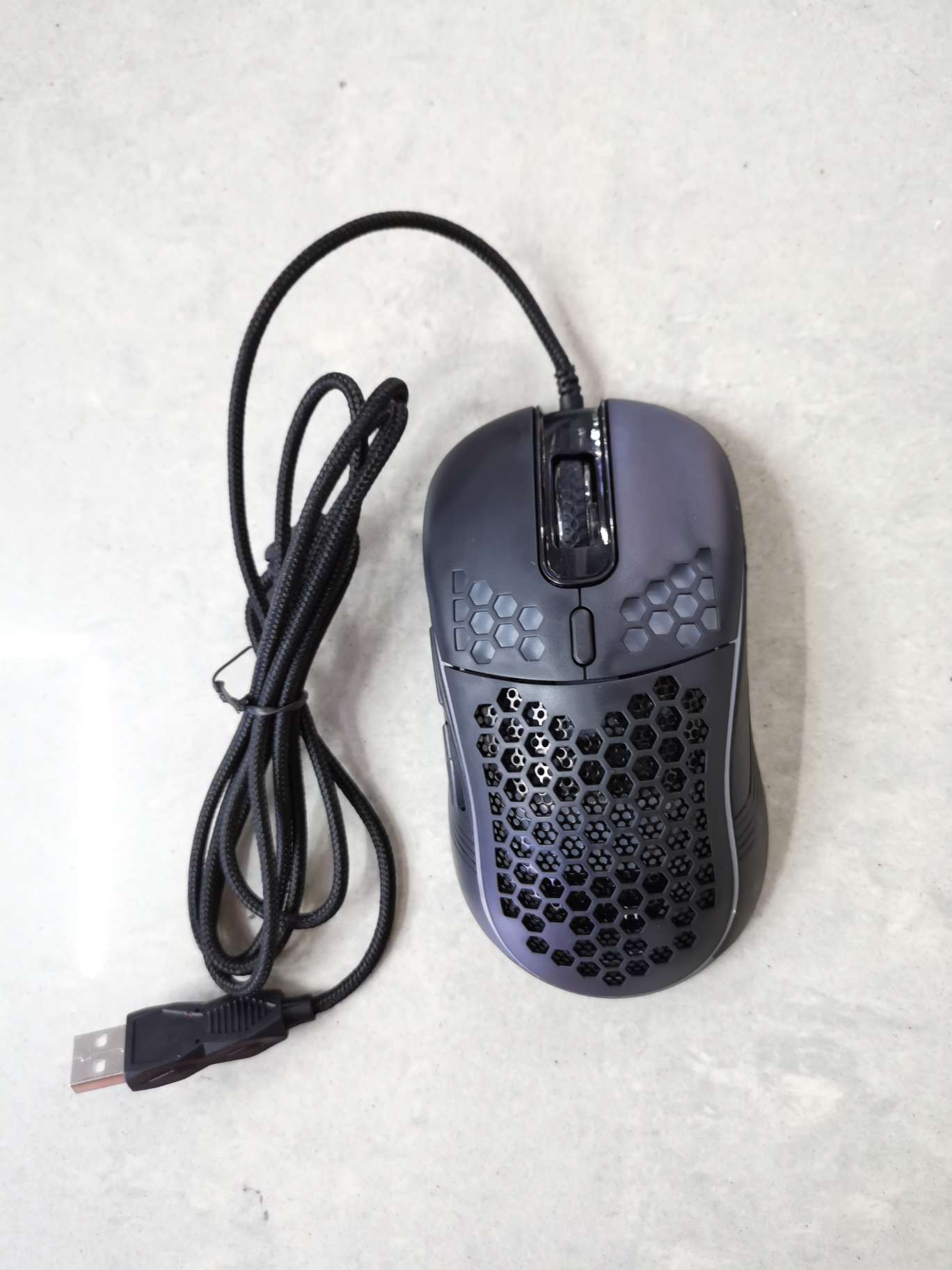 نوع جديد من الفأرة المضيئة Specification image