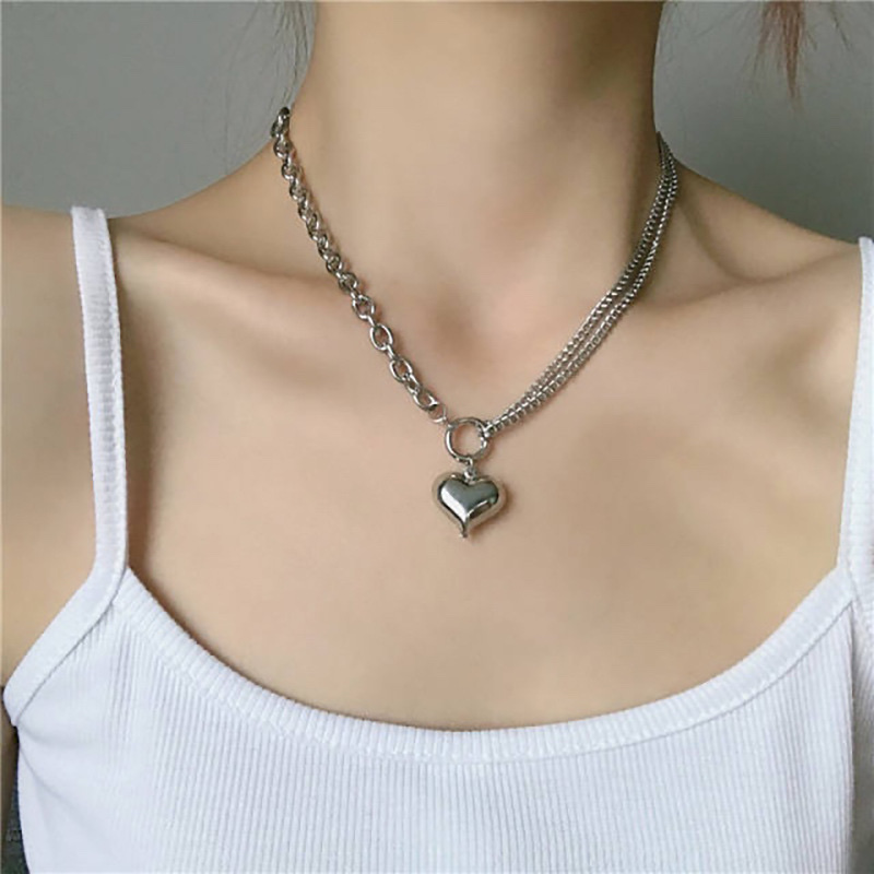 Korean version cross-border new hollowed-out heart-shaped chain necklace, ins punk style multi-chain collarbone chain HZS1828 Item Picture