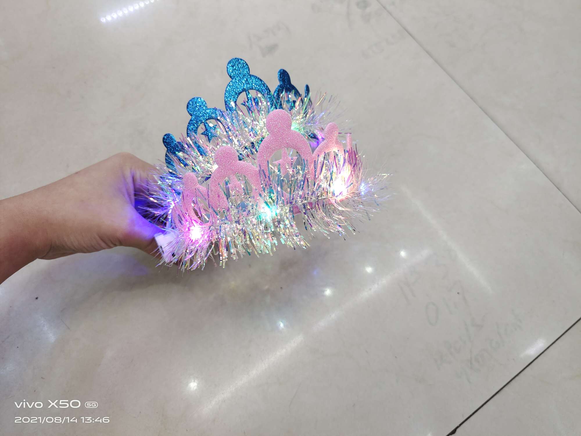 Luminous Crown Head Buckle Rain Crown Plus Lamp Manufacturers Direct Sales details Picture