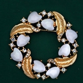 Brooch 382