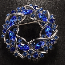 Brooch 320