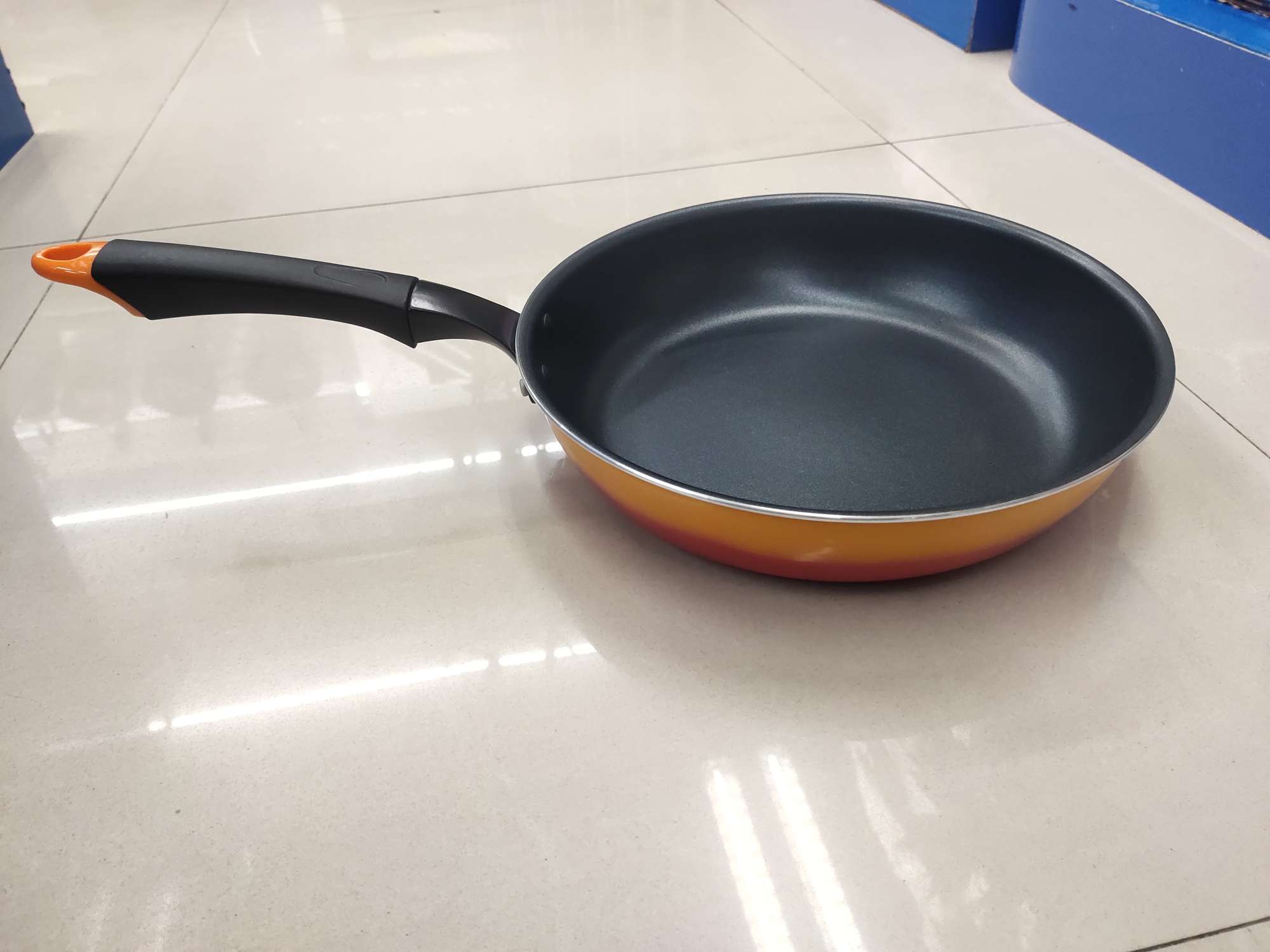 Gradient color household 30cm flat pan, non-stick pan, induction cooker, gas stove dual-purpose, frying pan, frying pan, wok Specification image