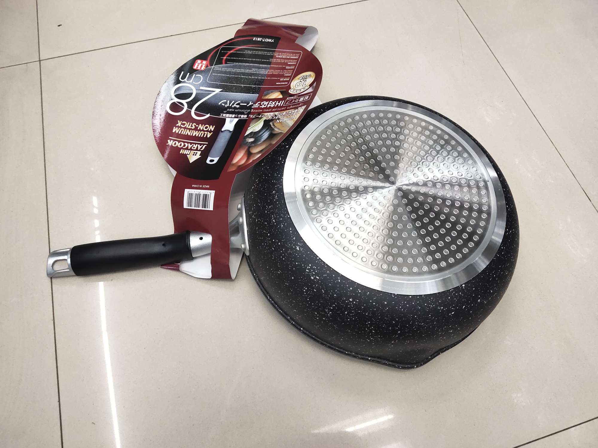 SARACOOK exports to Japan a 28cm tourmaline imitation die-cast non-stick pan with a spout and a double-bottom gas induction cooker, suitable for universal use Specification image