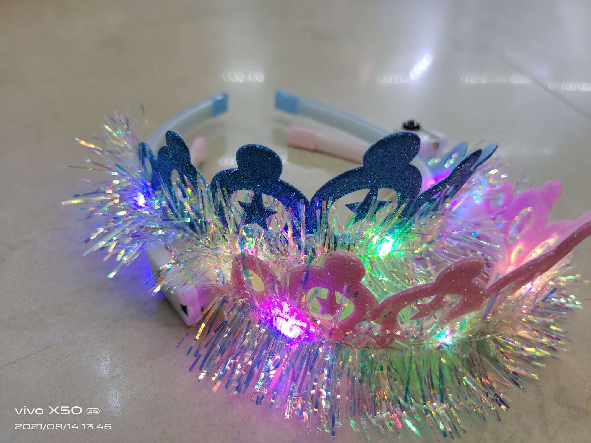 Luminous Crown Head Buckle Rain Crown Plus Lamp Manufacturers Direct Sales Application Scenario