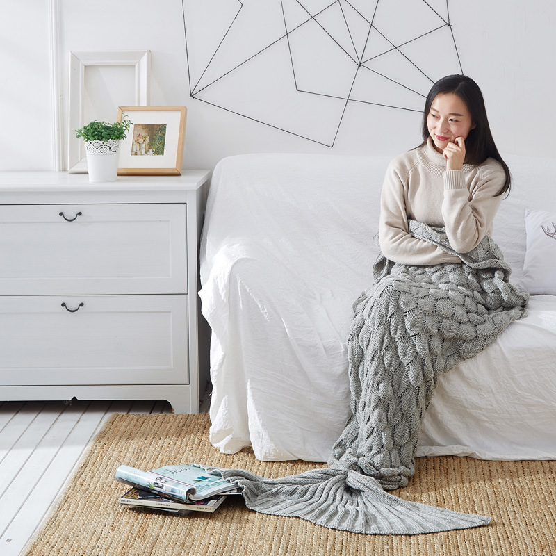 Mermaid sleeping bag, mermaid tail blanket, fish scale knitted woolen blanket, exit detail image 8