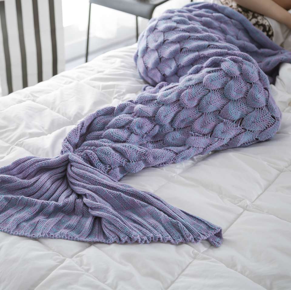 Mermaid sleeping bag, mermaid tail blanket, fish scale knitted woolen blanket, exit details Picture