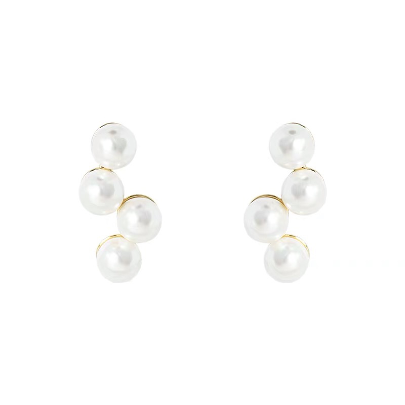 顶欣饰品 耳环 911916
外贸热销新品耳饰 欧美风时尚金属耳环 厂家货源批发