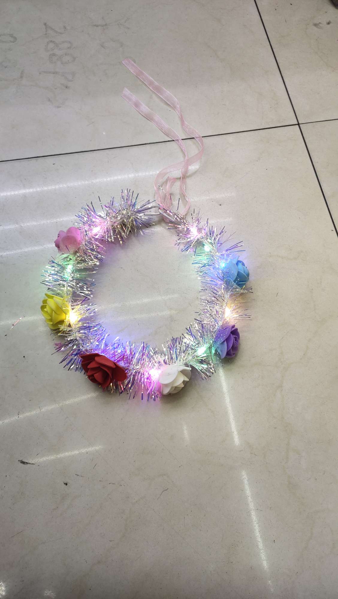 灯头、灯座实物图