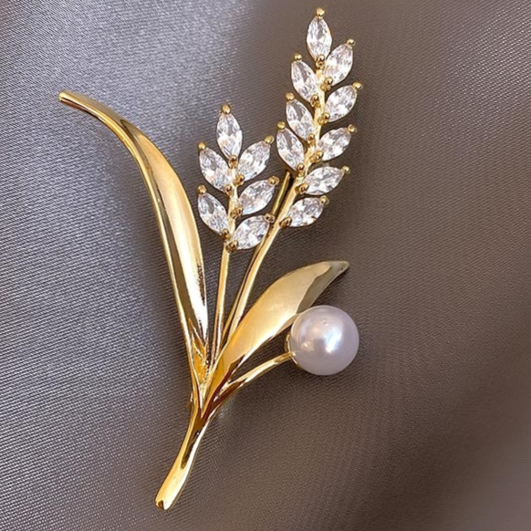 Brooch 439