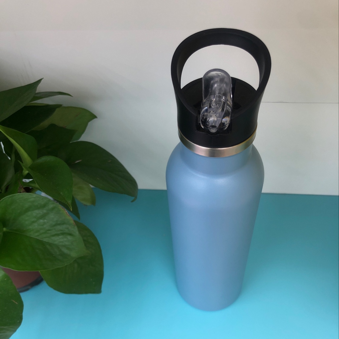 Powder-coated stainless steel cup -600ml