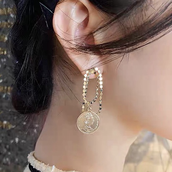 Japan, South Korea and the United States big metal beauty fringe holiday earrings