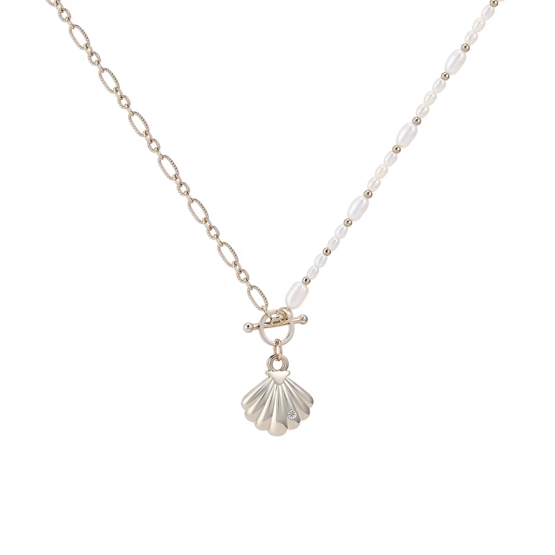 Designer splicing necklace female network red niche clavicle chain personality pendant necklace Shell belt diamond necklace 47