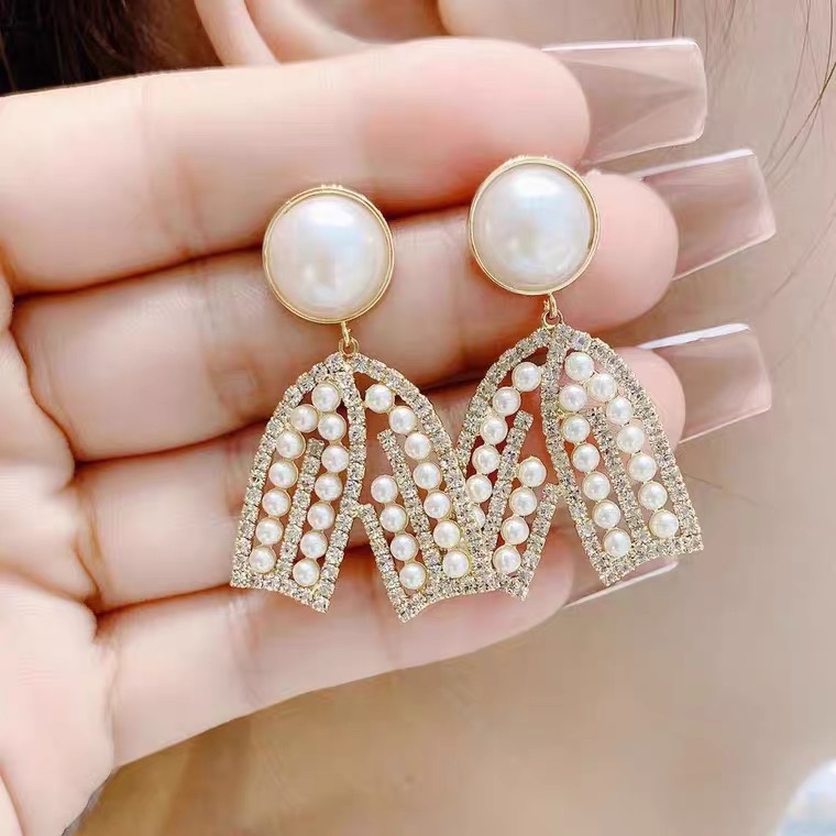 Large beads small beads earrings Star shell long earrings retro delicate high-end atmospheric zirconium earrings