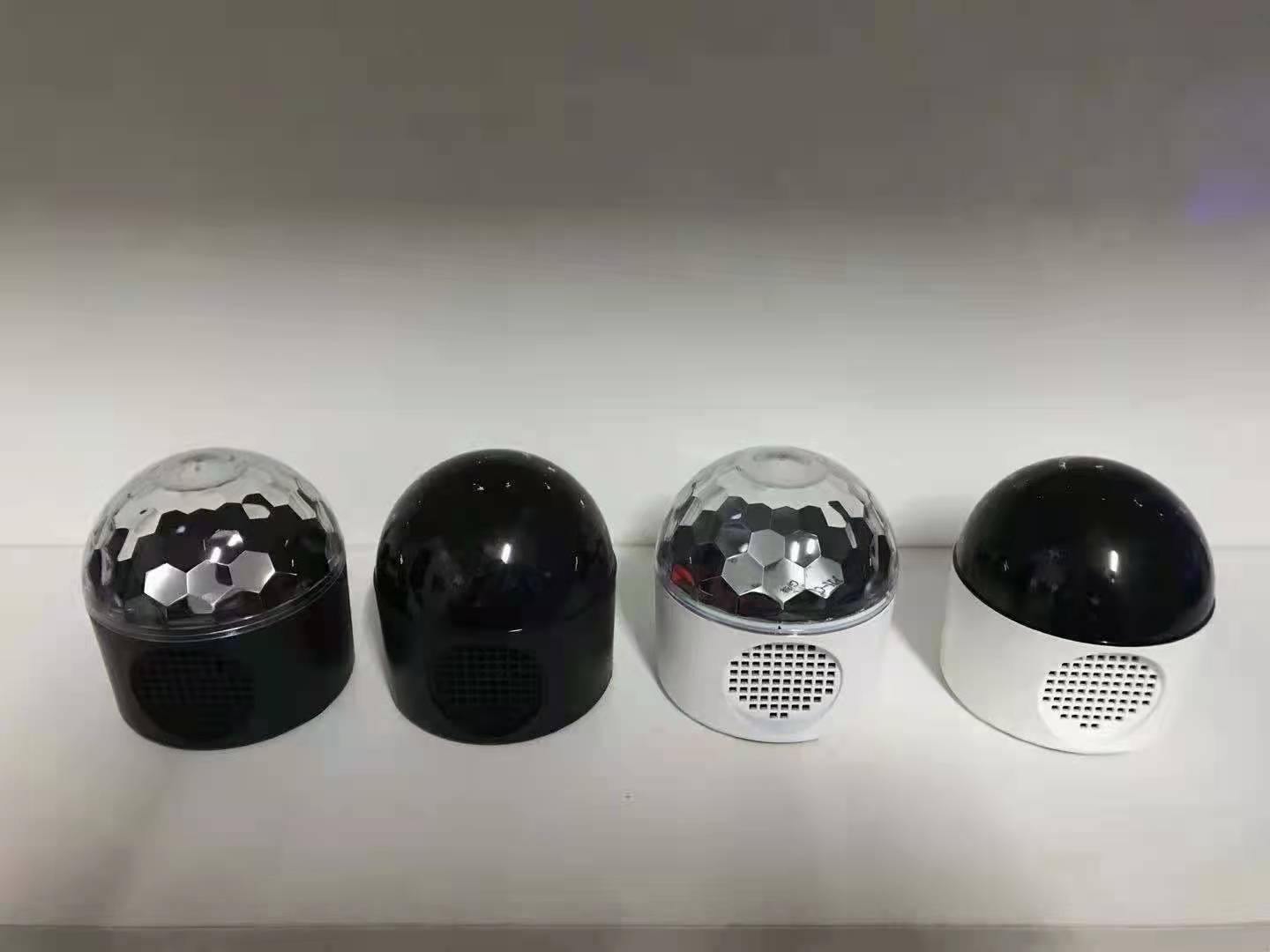 厂家直销新款私模泡泡机手提款六角3颗带电池LED灯婚庆特效舞台表演氛围生日party泡泡机详情图3