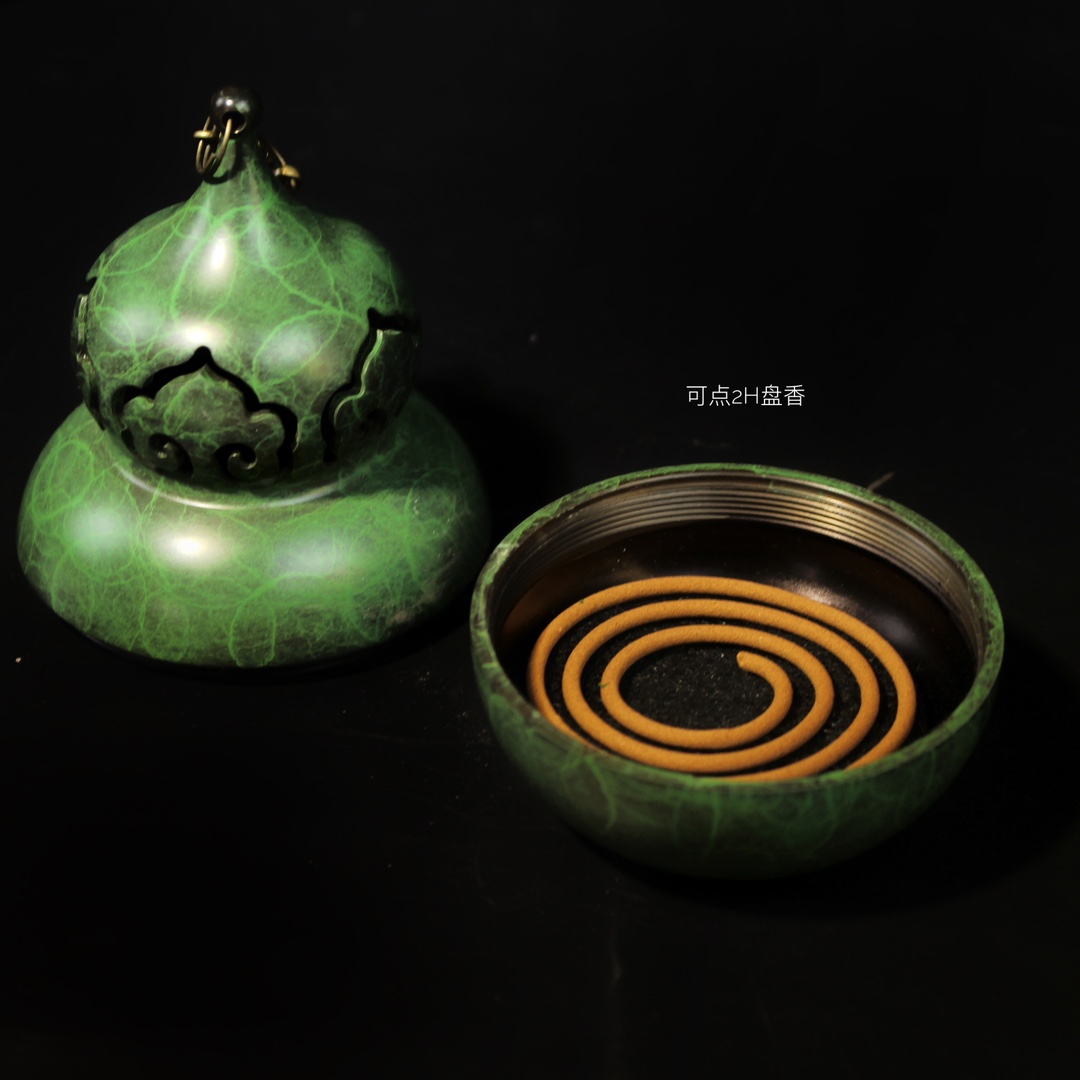 ⛩【江南烟雨·福禄款】吊炉
材质：铜 酸枝 紫光檀 仿古合金
✨自然雅致、精巧典雅、匠心独运，配防火棉、包装