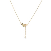 Designer splicing necklace female influencer niche collarbone chain personality pendant necklace Flower under hanging chain necklace 61