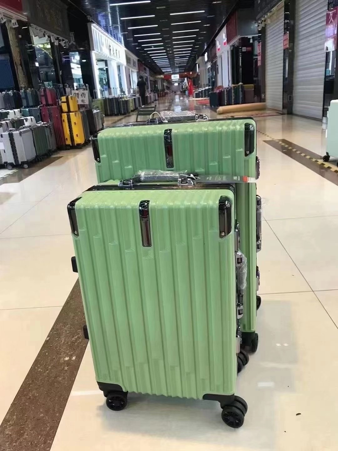 拉杆箱/全铝杆/行李箱细节图