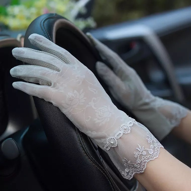 Uv Summer Ice Silk sunscreen gloves Women's thin lace flower UV protection driving outdoor riding ice