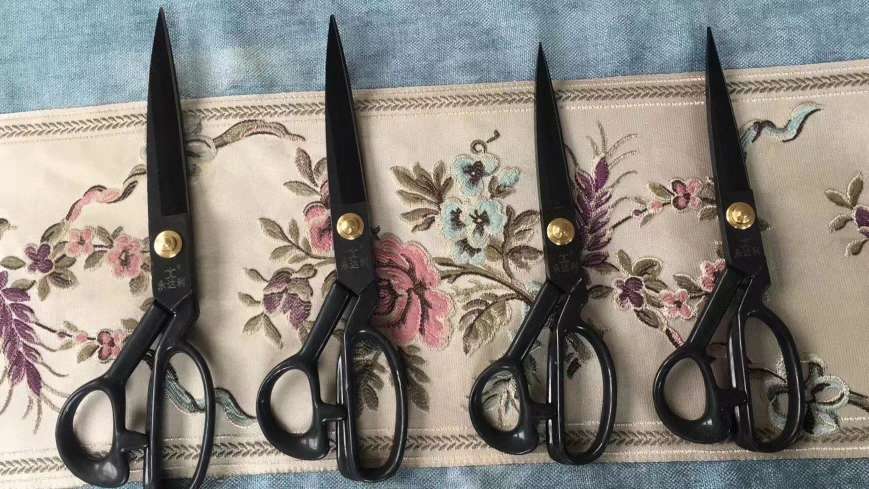 Tailor scissors, fabric scissors, household sewing machine scissors Application Scenario