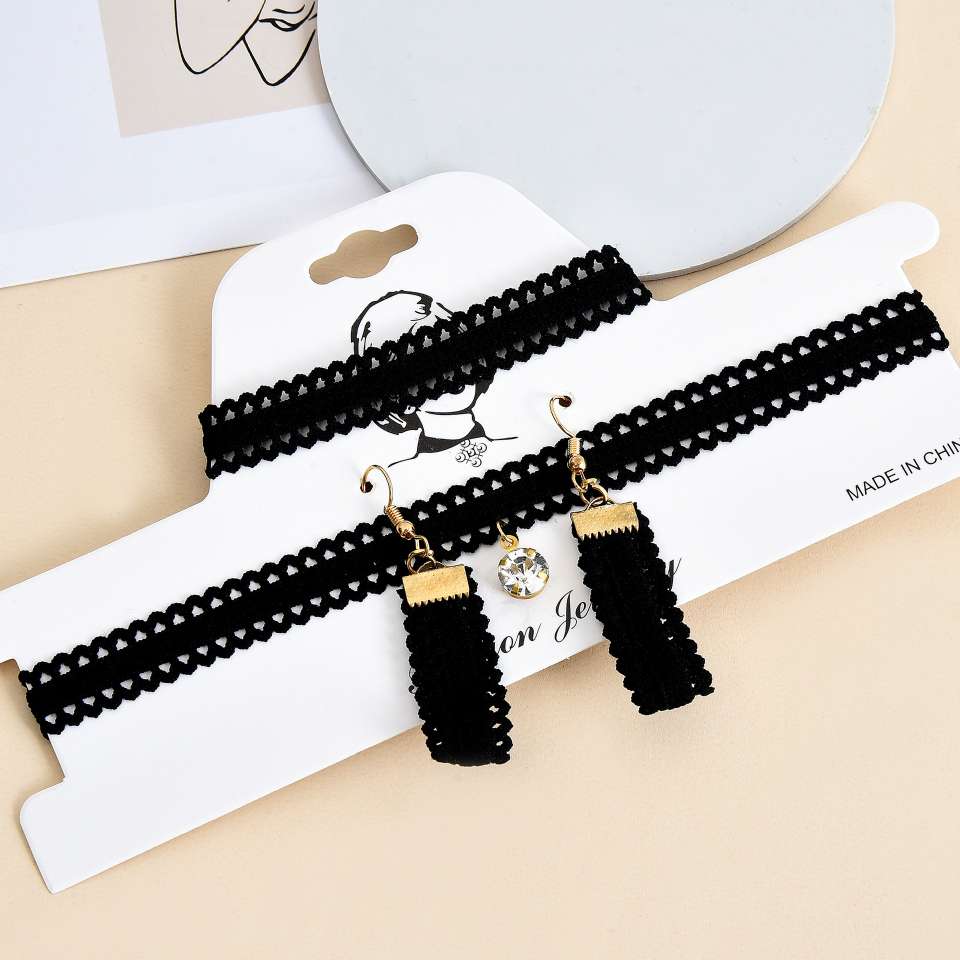 FLY1573 Style Necklace, trendy female Internet celebrity neck chain choker, black collarbone chain, short neck chain, neck strap three-piece set pic 6