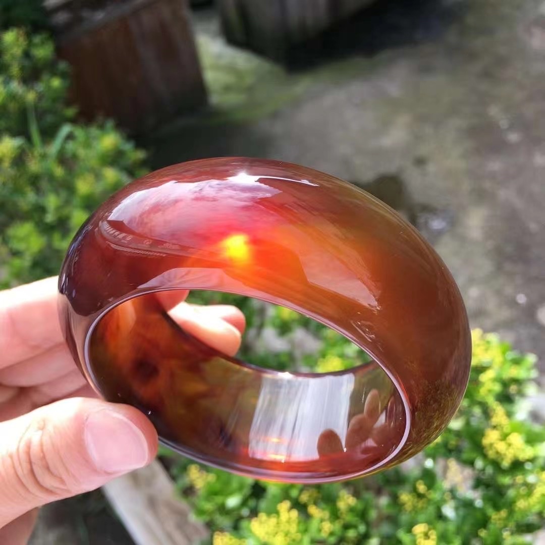 Blood Amber Bracelet 2 details Picture
