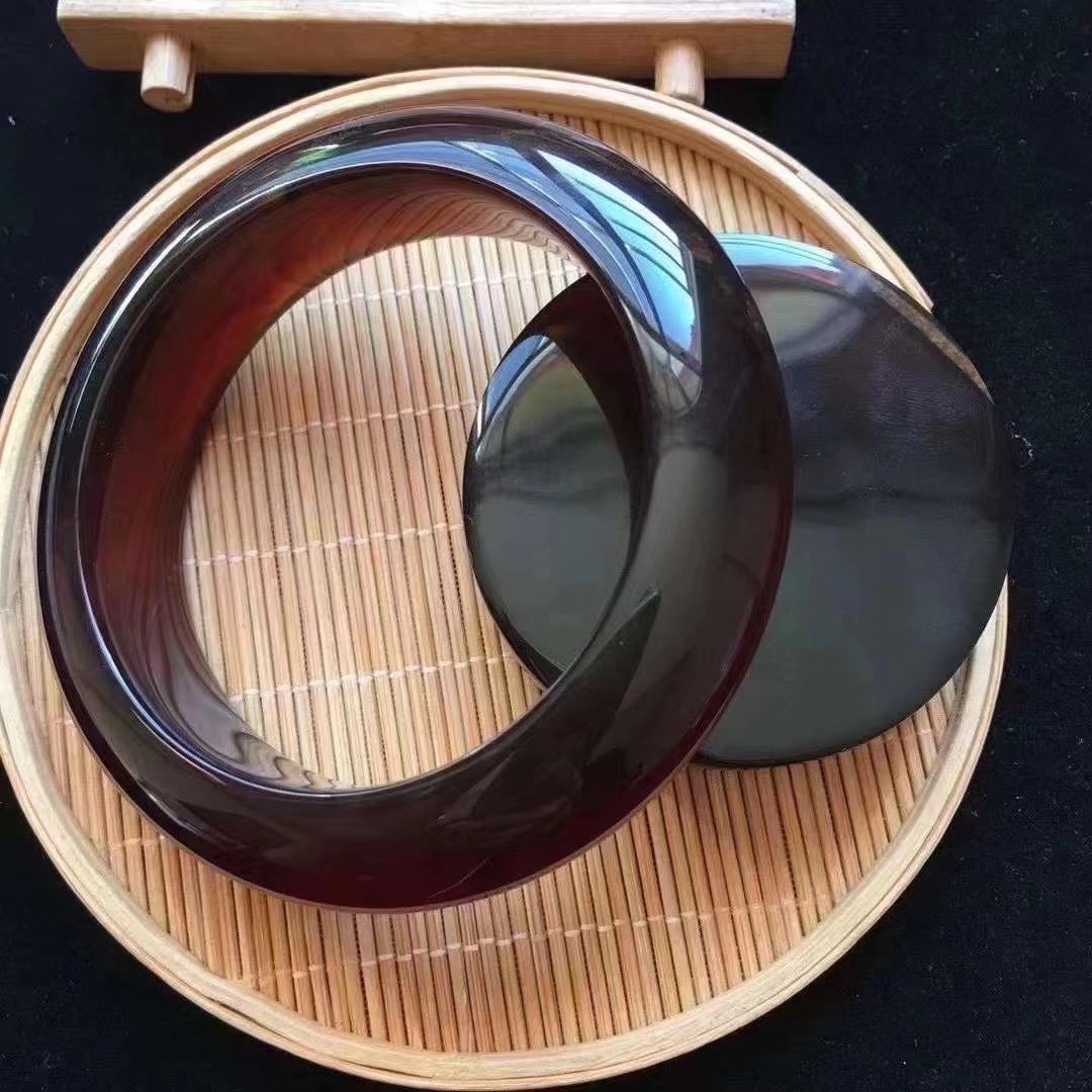 Black honey bracelet detail image 2