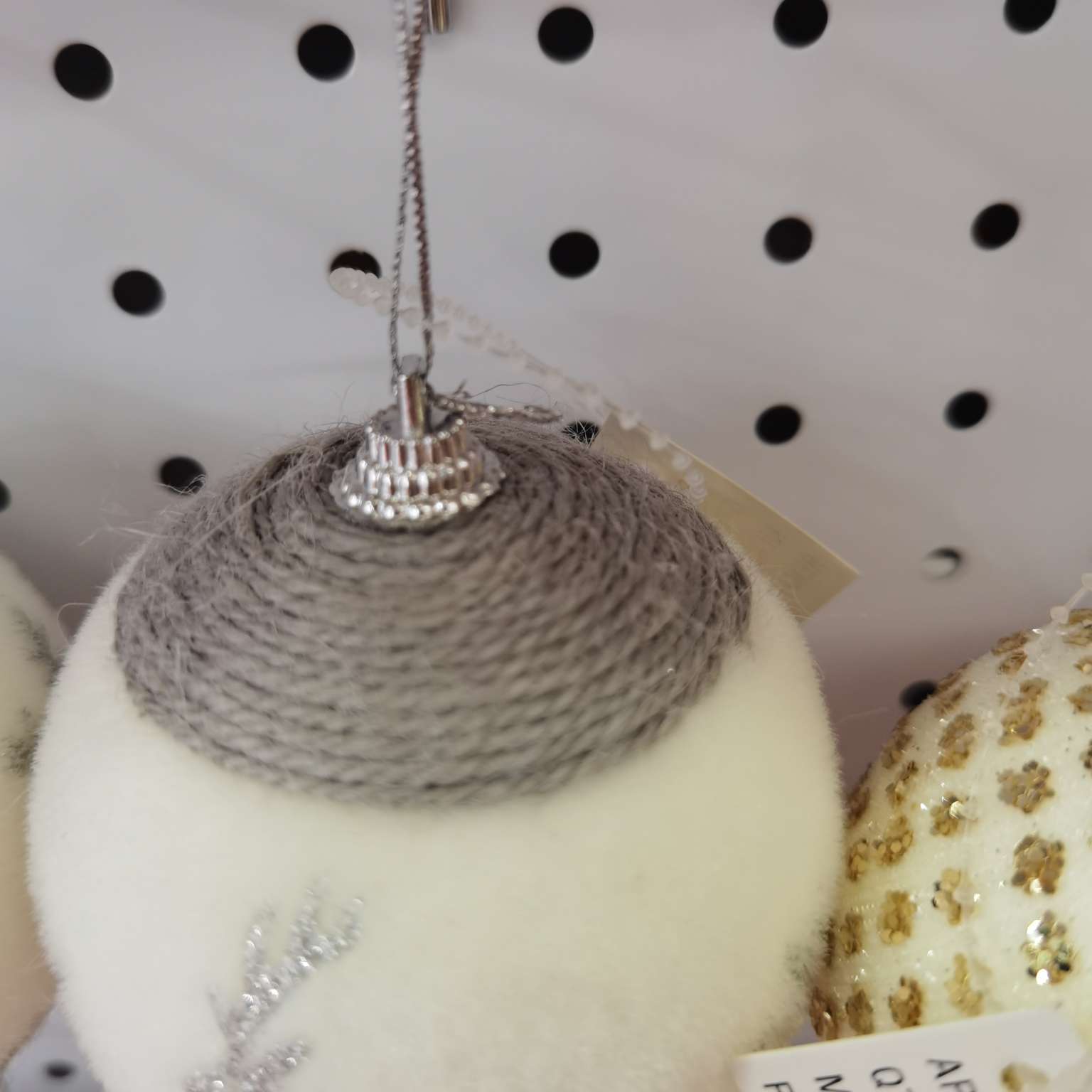 1002021 New Christmas Gifts, Christmas decorations, Christmas foam pendants Application Scenario