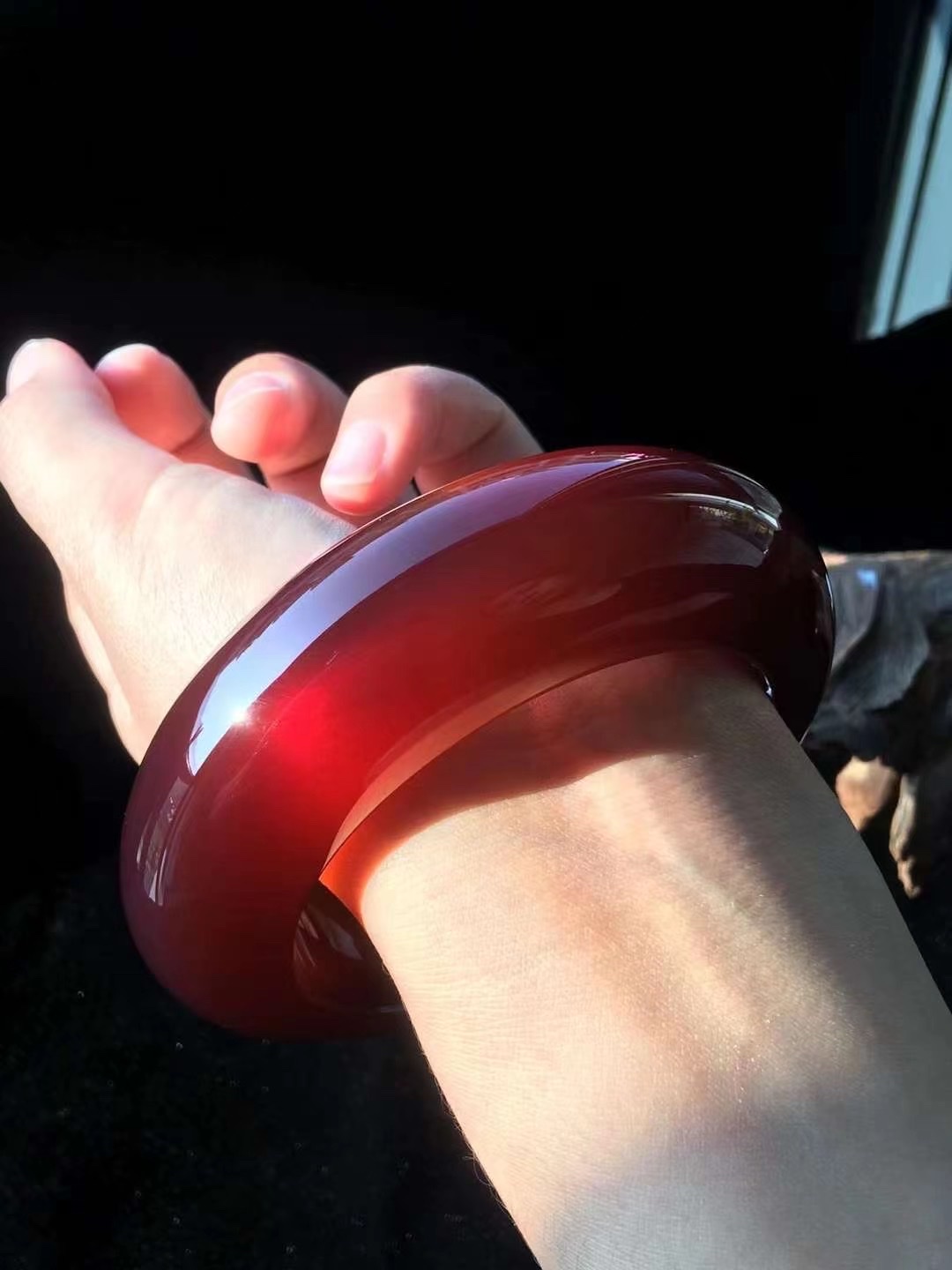 Blood Honey bracelet detail image 4
