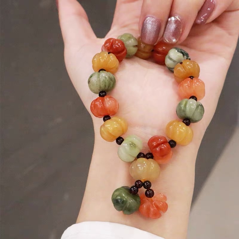 水晶碎石/手工/串珠白底实物图