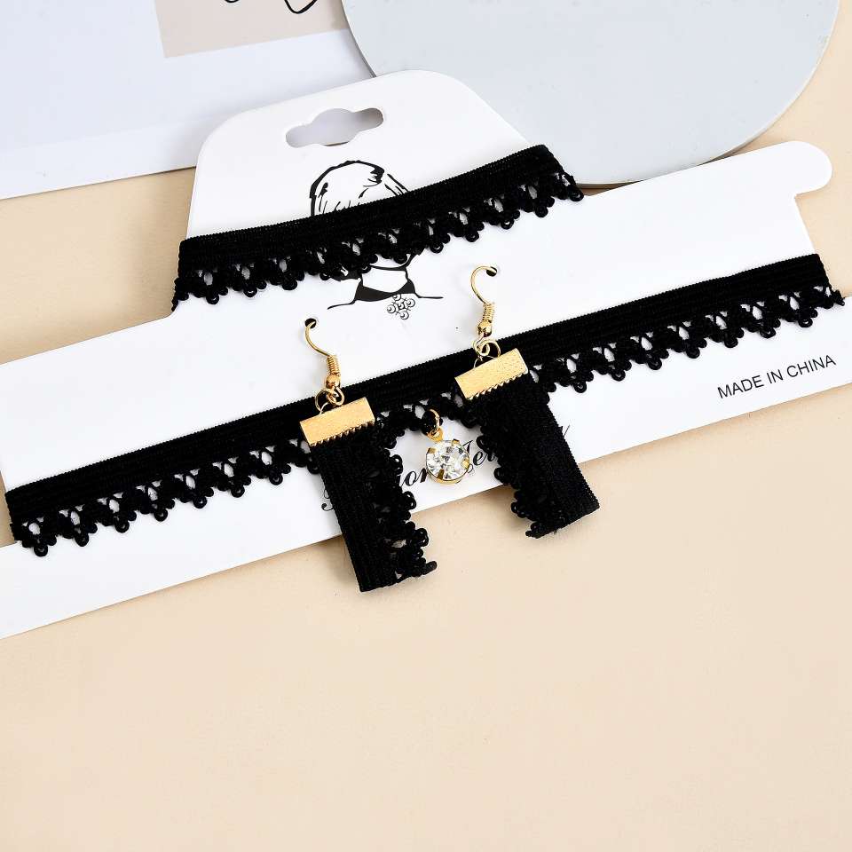 FLY1573 Style Necklace, trendy female Internet celebrity neck chain choker, black collarbone chain, short neck chain, neck strap three-piece set pic 4