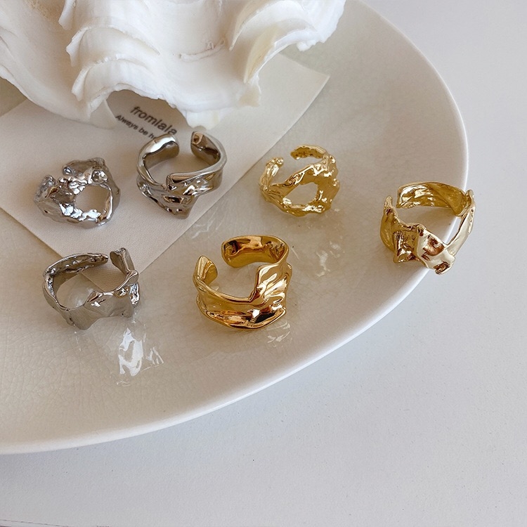 Yuzhu -045 French Baroque style design sense, niche retro, irregular three-dimensional concave-convex metal, cold and elegant open ring Item Picture