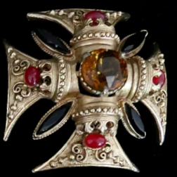 Brooch 550