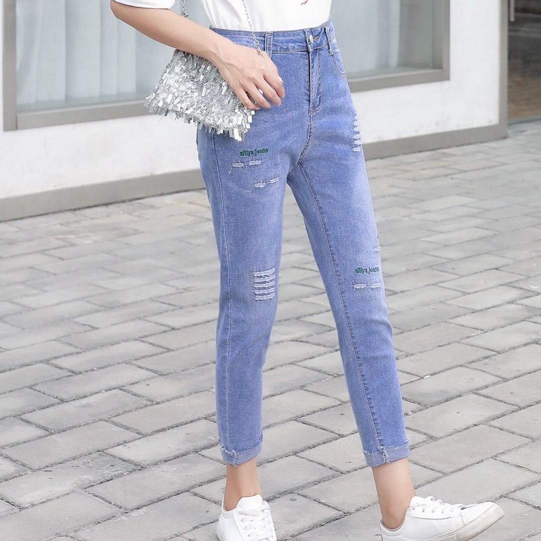 Tight-waisted 9-inch jeans for women, high-waisted loose plus-size casual slimming elastic Harem pants 2 details Picture