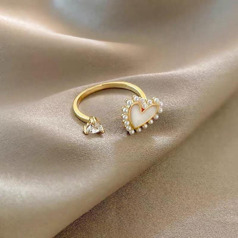 A sweet and stylish oil-dripping pearl ring with a fresh and heartwarming original design Specification image