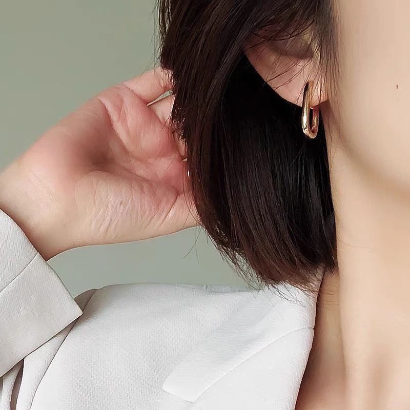 Ear clips, no ear piercings, ear loops, earrings, high-end look, cold and simple style, Jieya steel jewelry Specification image