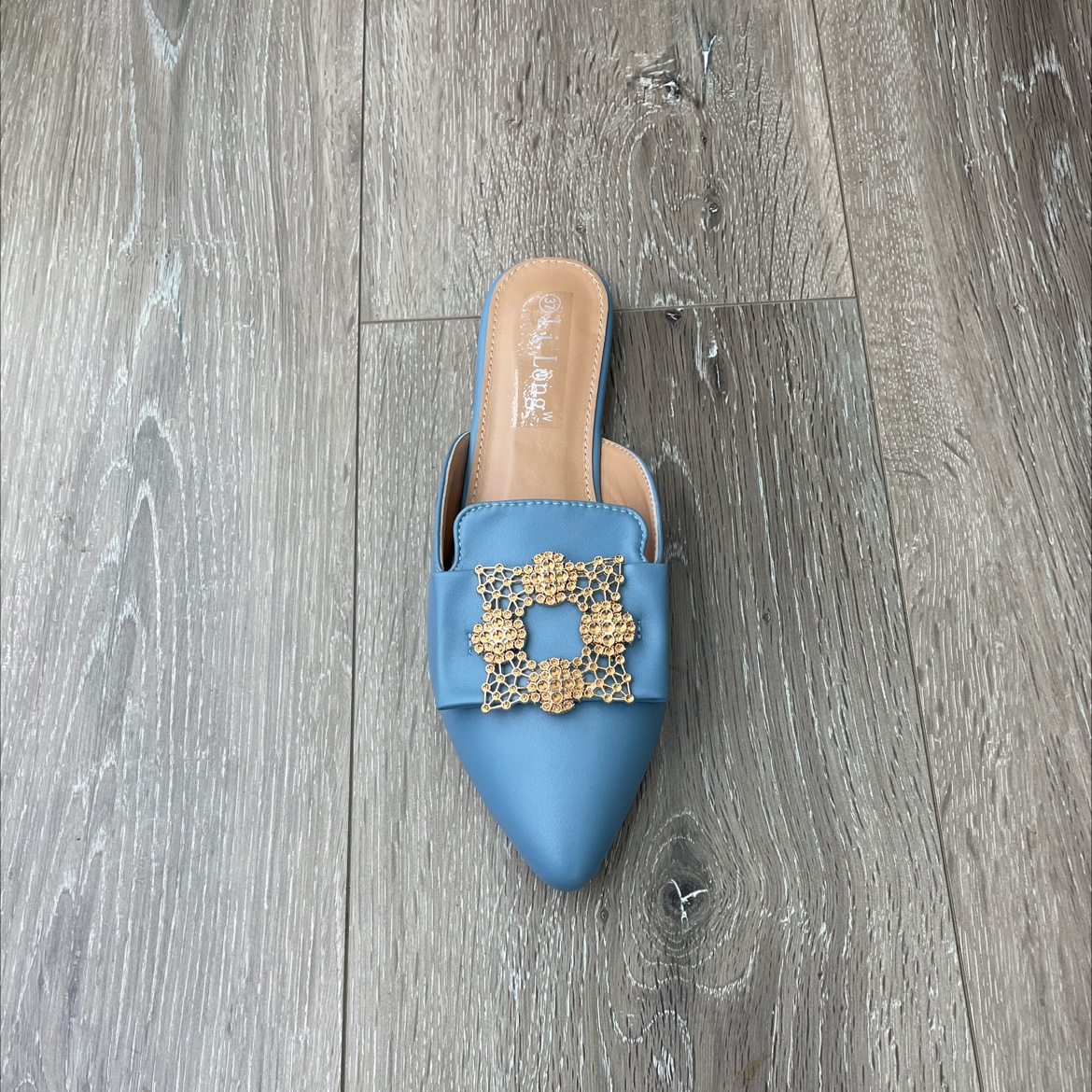Factory Direct Sales Network Red Pointed Flat The Latest Flat Shoes 2021