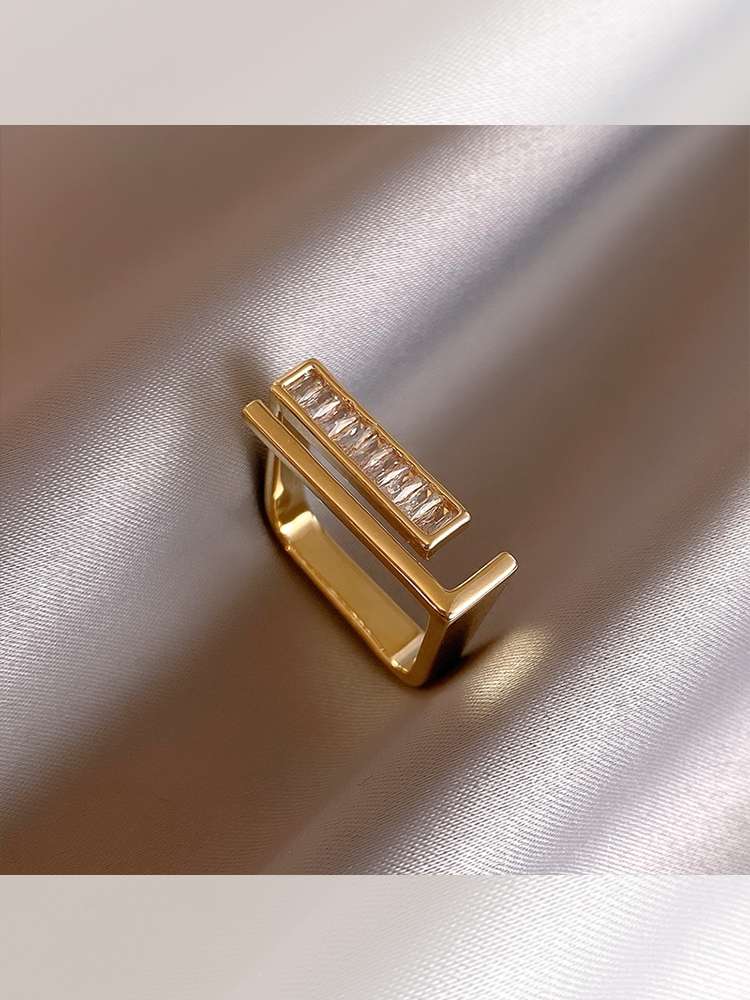 Yuzhu -032 Personalized square Ring, women's Niche design, plain ring, Japanese light luxury, cold style, high-end index ring Item Picture