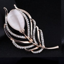 Brooch 613