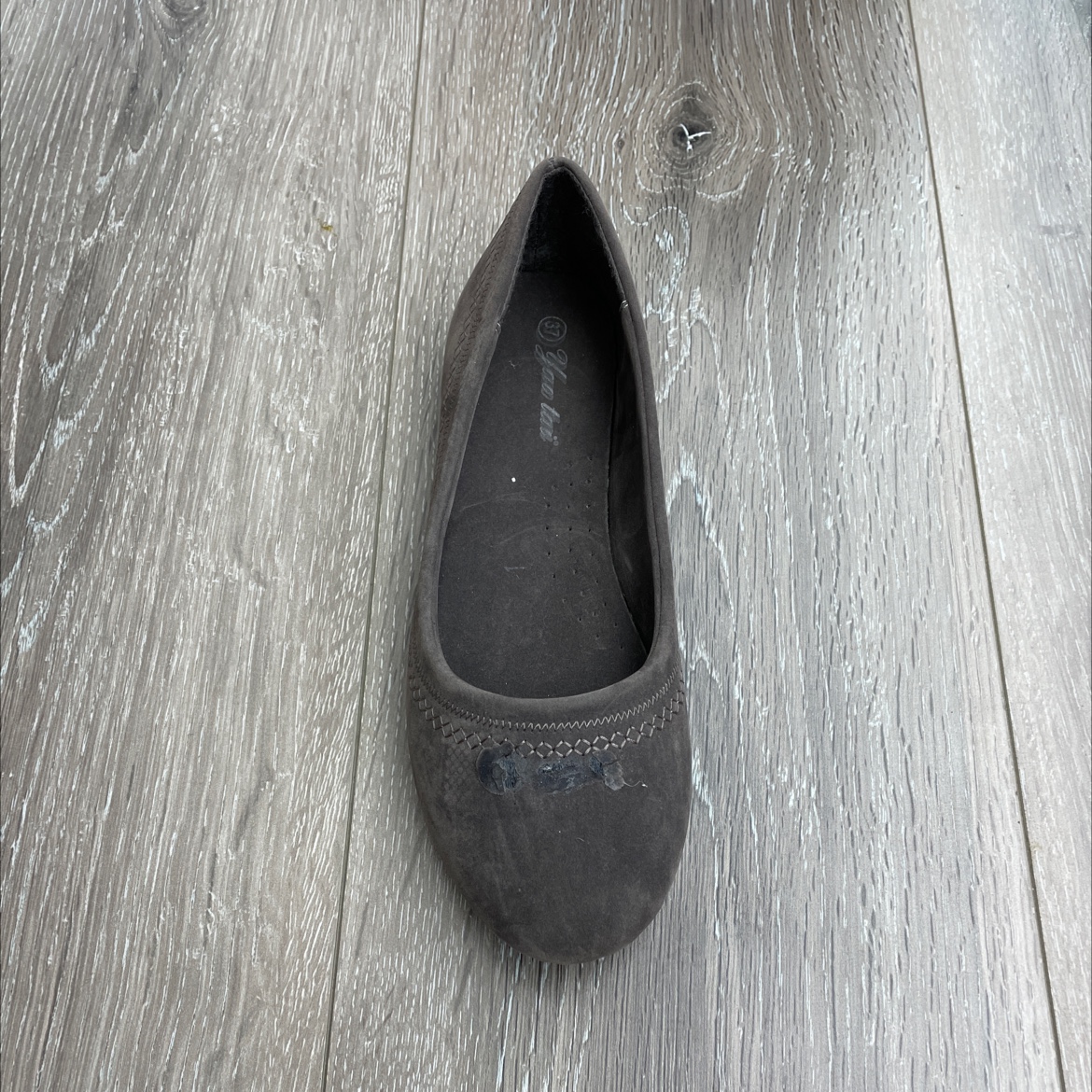 2023 Spring And Autumn New Female Soft Sole Handmade Four Season Shoes Round Head Single Shoes 2021 Latest Model