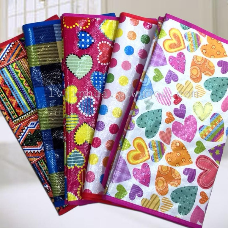 18 Woven bags factory direct sales, various patterns, moving clothes packing bags, quilt storage bags, waterproof and moisture-proof luggage bags, large moving bags, mini bags