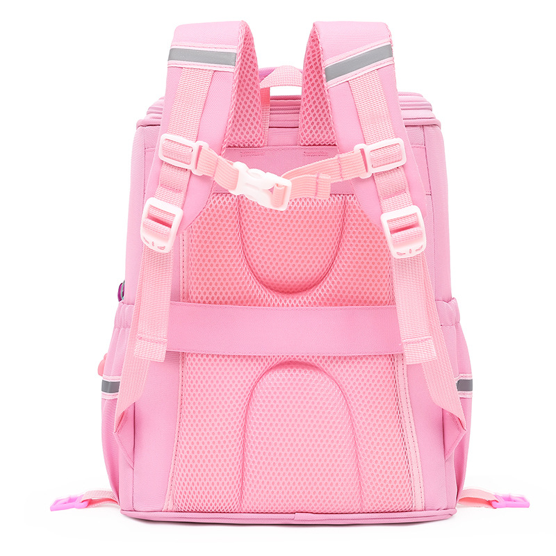 New Primary School Students Cartoon Cute Schoolbag Big Class One Or Two Grade Girls Backpack Lightweight Load Back Bag Application Scenario