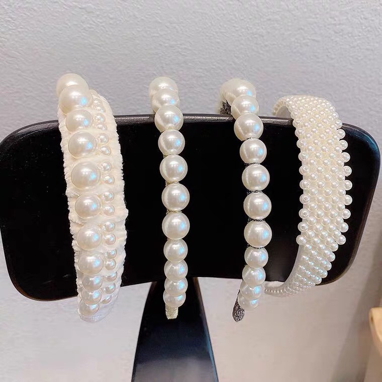 French retro pearl hairband for women, Korean Instagram influencer style hairpin, versatile, cute hanging headband after going out, factory direct sales