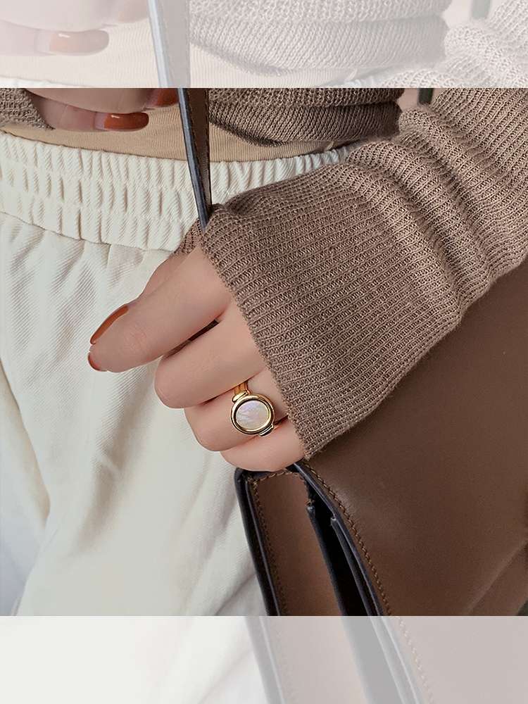 Jade Bead -017 Geometric Shell Ring for Women, Instagram, cold style, simple design sense, index finger ring, niche design sense, open ring Application Scenario