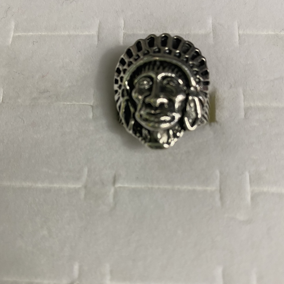 Electric antique silver color overbearing pirate skull popular fashion all-match ring for men and women 106