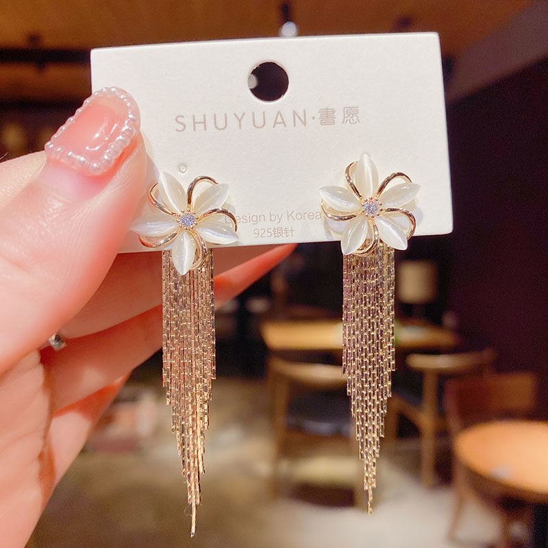 东大门时尚花朵流苏两戴耳环韩国气质网红百搭银针耳钉耳饰详情图1