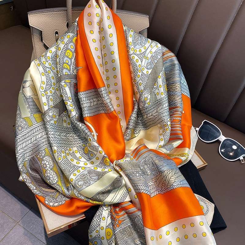 Fine Plaid Warm Thick Super Cute Temperament Scarf Everything Casual Woman Specification drawing