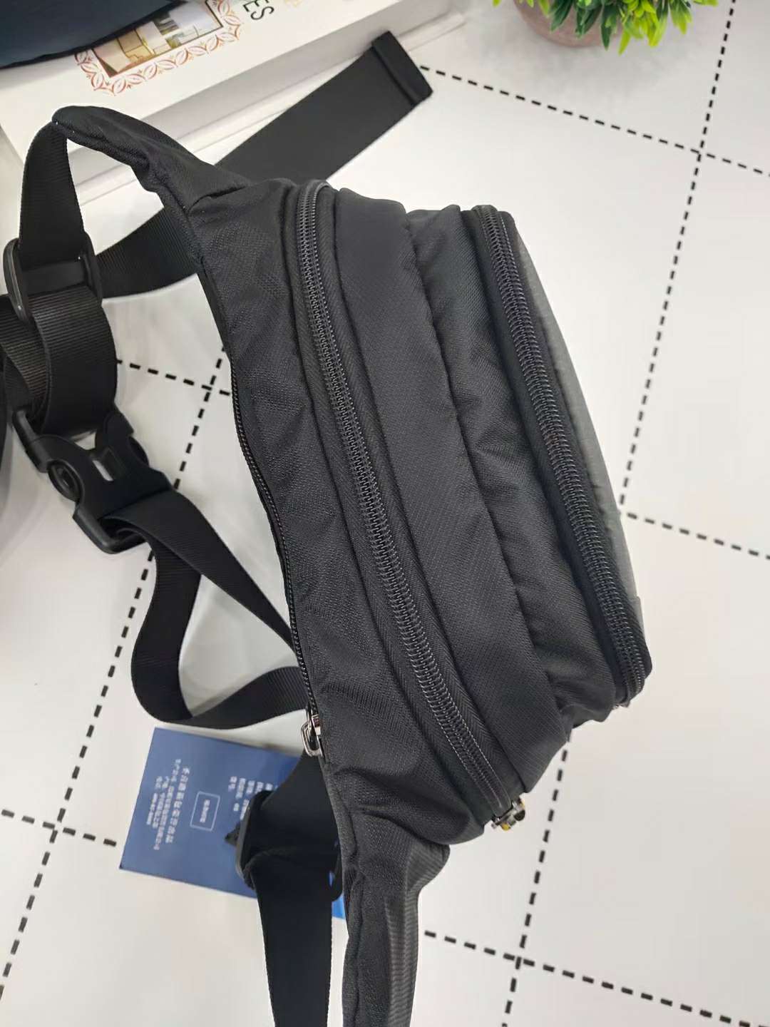 Waist Pack, Crossbody Bag For Men, Lightweight And Sturdy Application Scenario