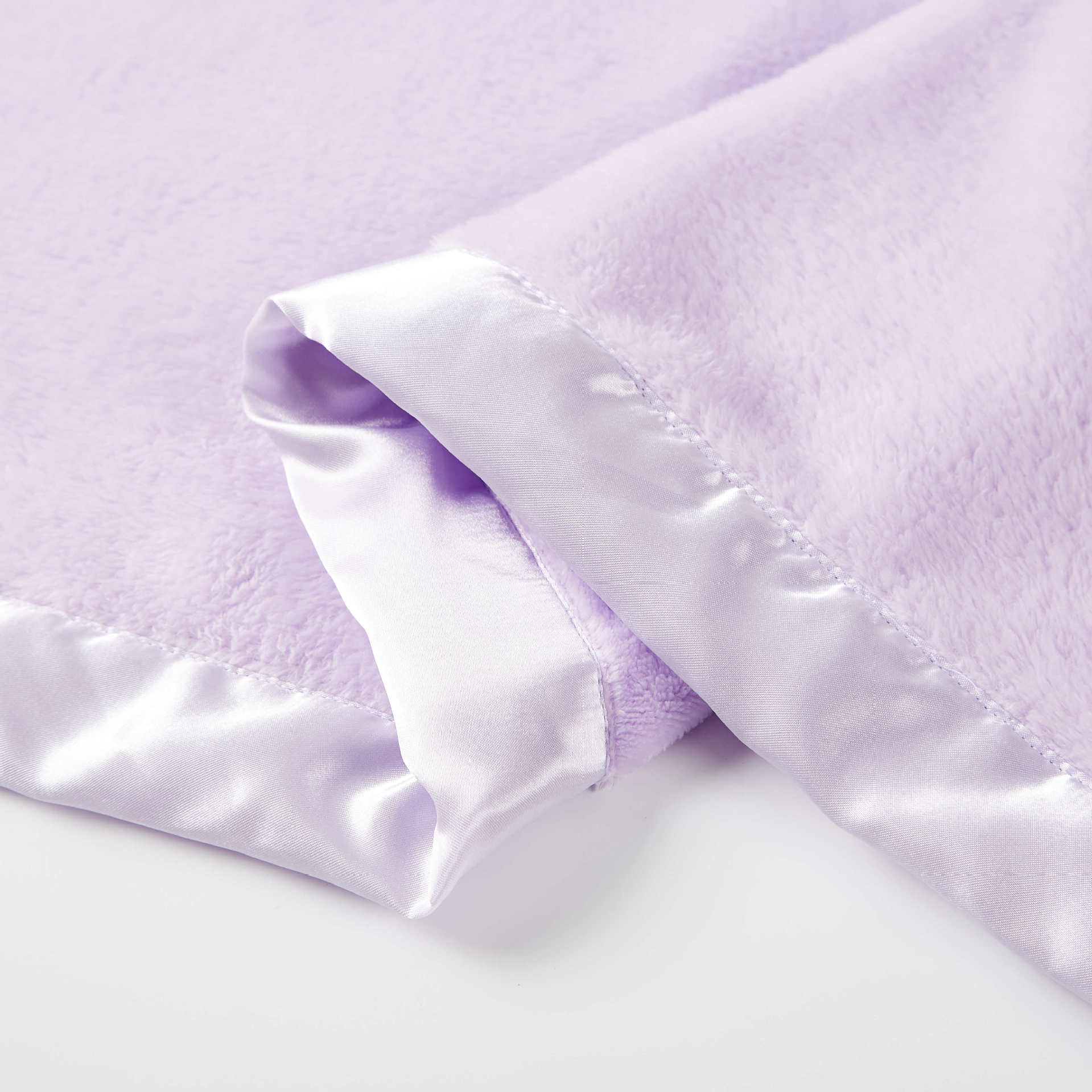 Nap blanket, flannel plain children's blanket, cover, gift blanket, kindergarten car baby blanket, 100*100cm Application Scenario